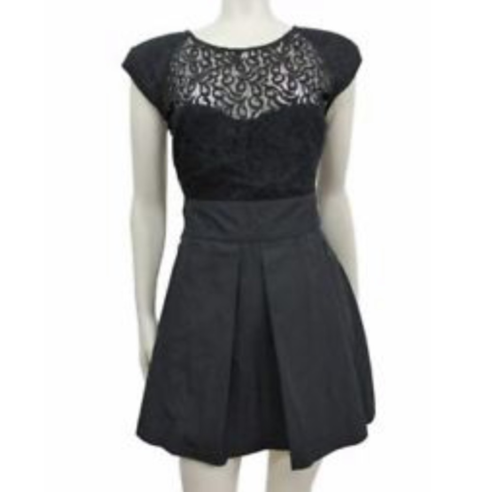 Kimchi Blue Urban Outfitters Black Lace Dress Sz 2